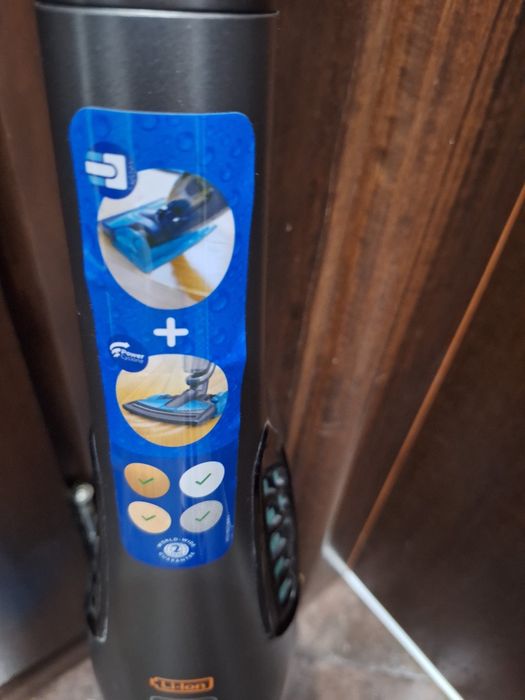 Вертикална прахосмукачка и моп PHILIPS PowerPro Aqua 2 in 1