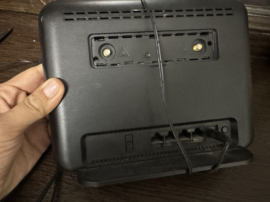 Роутер WI-FI.  Срочно продам