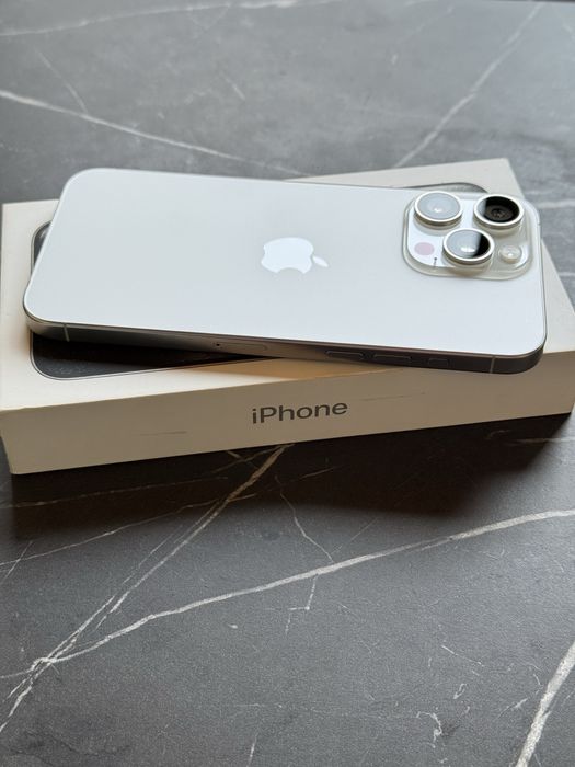 IPhone 15 Pro Max Silver 256GB