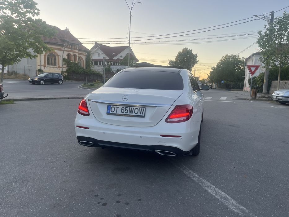 Mercedes E220 W213