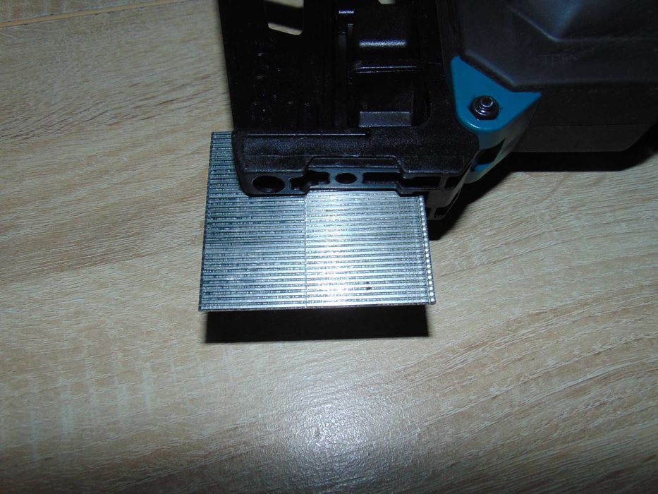 Makita DBN600 pistol cuie finisare brushless 2023