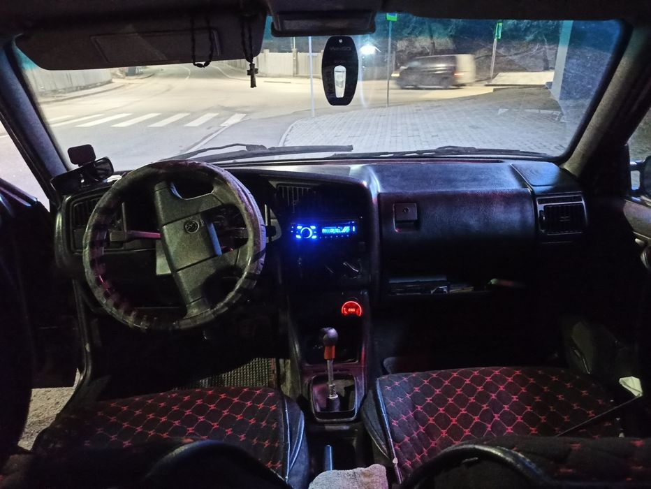 Фольксваген Пассат Б3 универсал