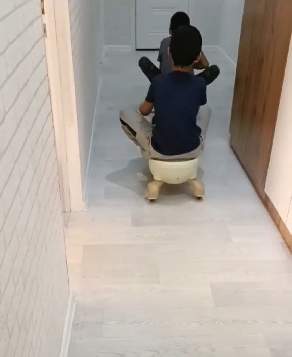 Хит машинка БЭБИКАР толокар, для 2-14лет