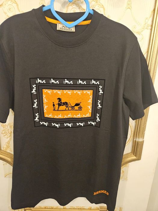 Последни бройки мажки тениски