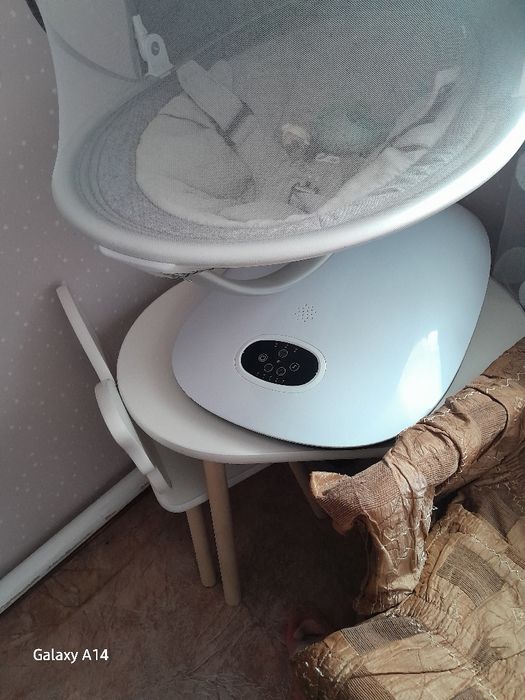 Продам детский шезлонг