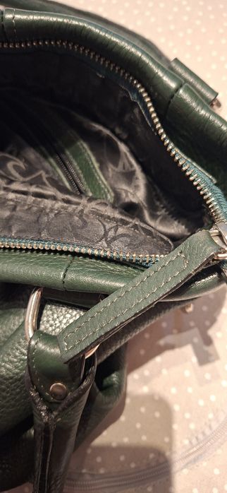 Poseta Magnetiq Leather