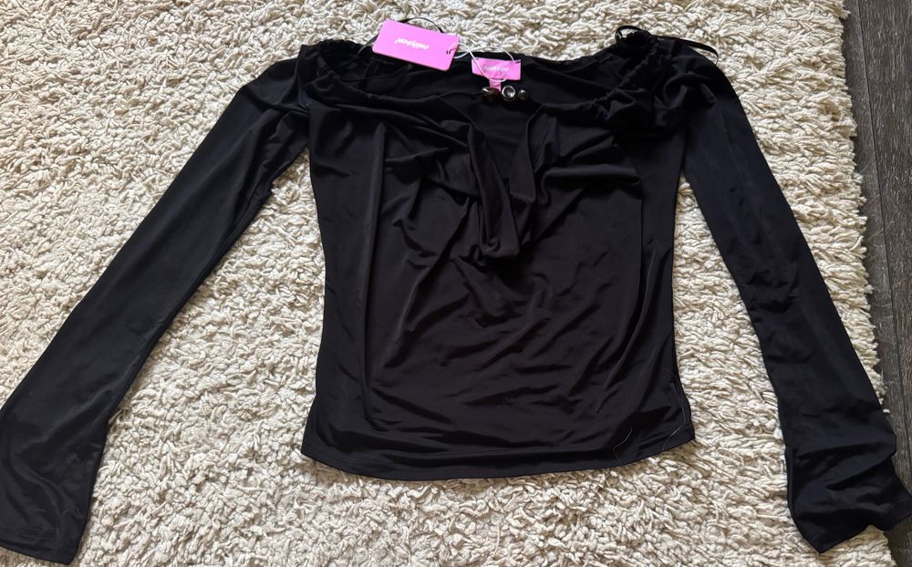 Черна блуза Edikted XS