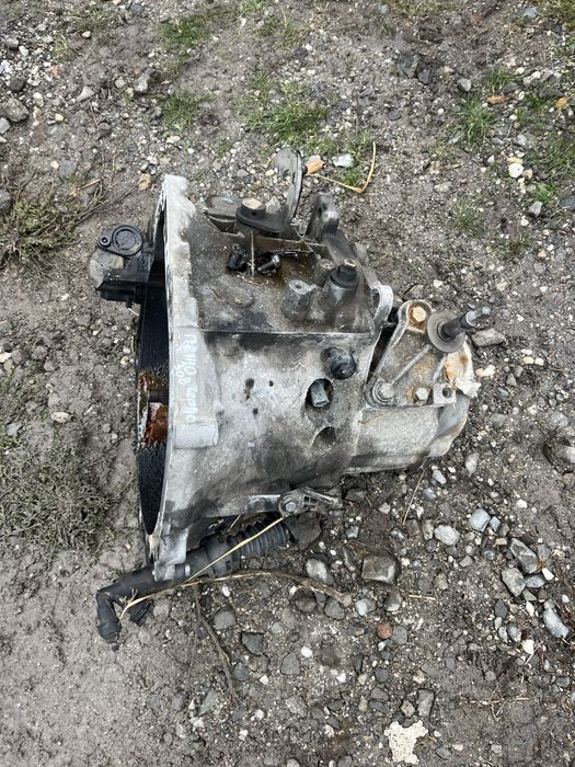 ръчна скоростна кутия peugeot 308 1.6hdi 90кс