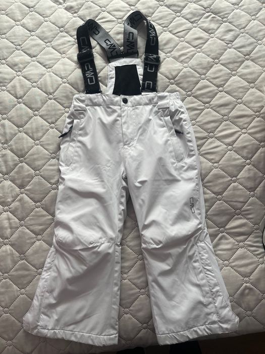 Перфектен екип за зимни игри и спортове