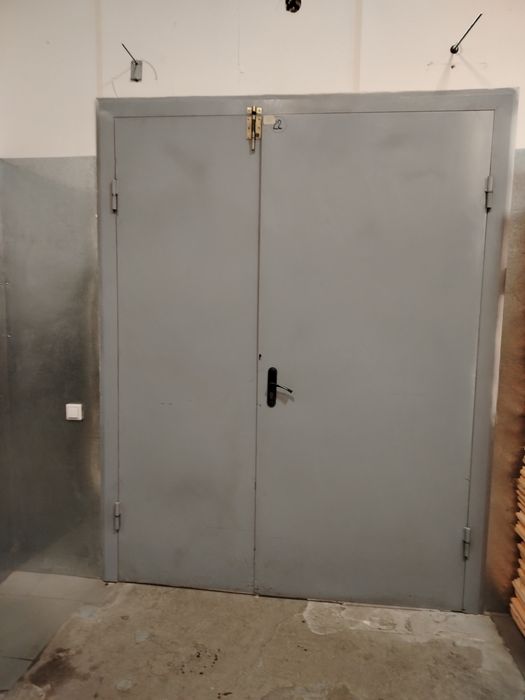 Двери металлические