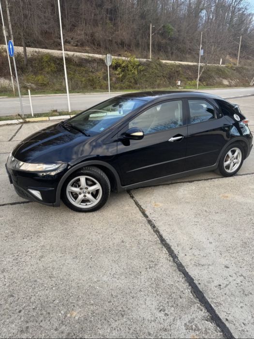 Honda Civic 2007 година