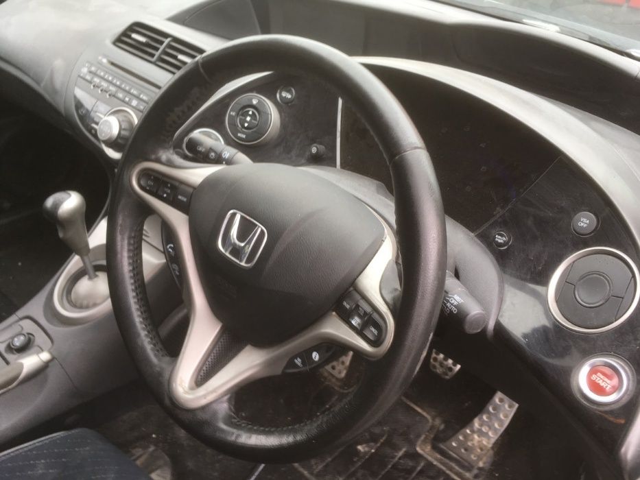 Honda Civic на части
