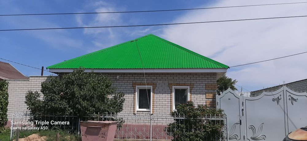 Малярные работы.  Красим крыши.
