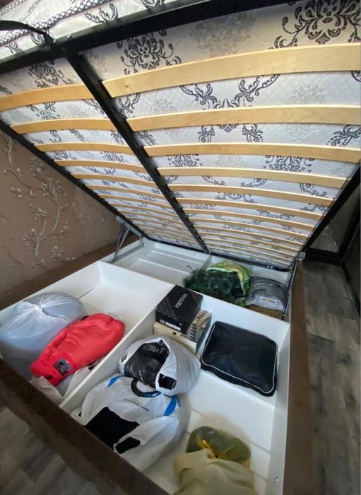 Продам кровать