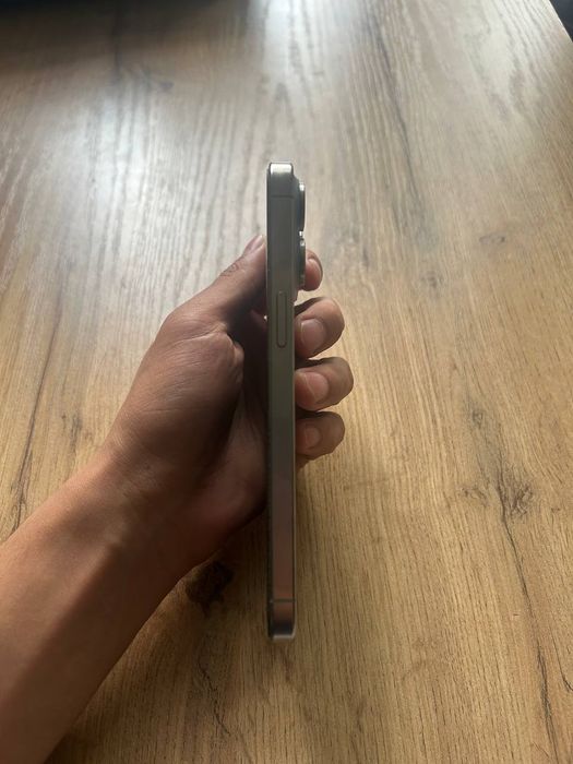iPhone 15 pro max 512