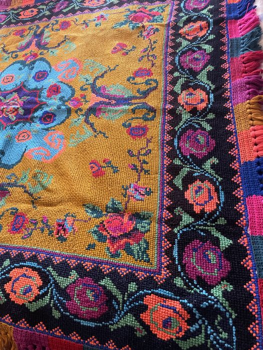 Fata de masa traditionala