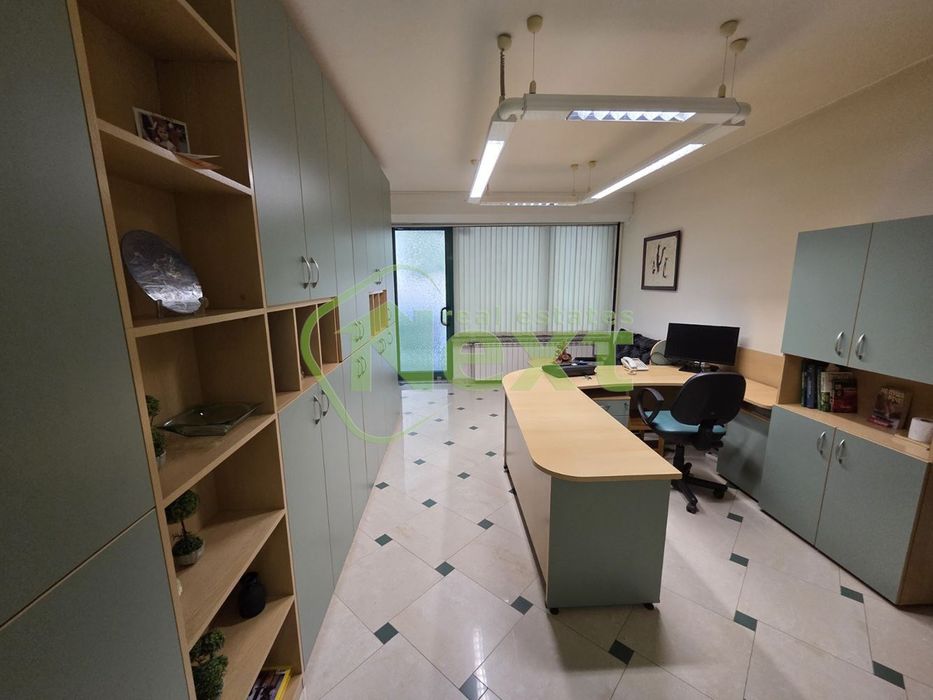 Офис в София-Лозенец площ 109 цена 395000