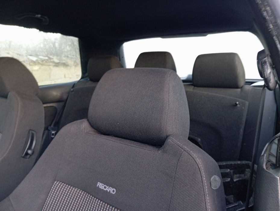 Продавам Голф 4 1.9 116 6 скорости На Части