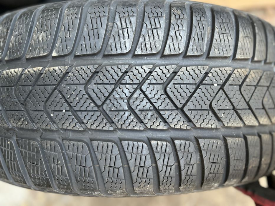 235/50/19 и 255/45/19 Pirelli