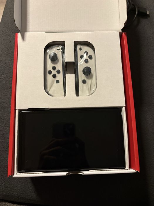 Nintendo switch oled+accesori