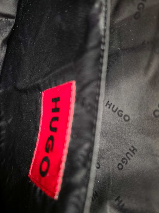 Hugo чанта за лаптоп