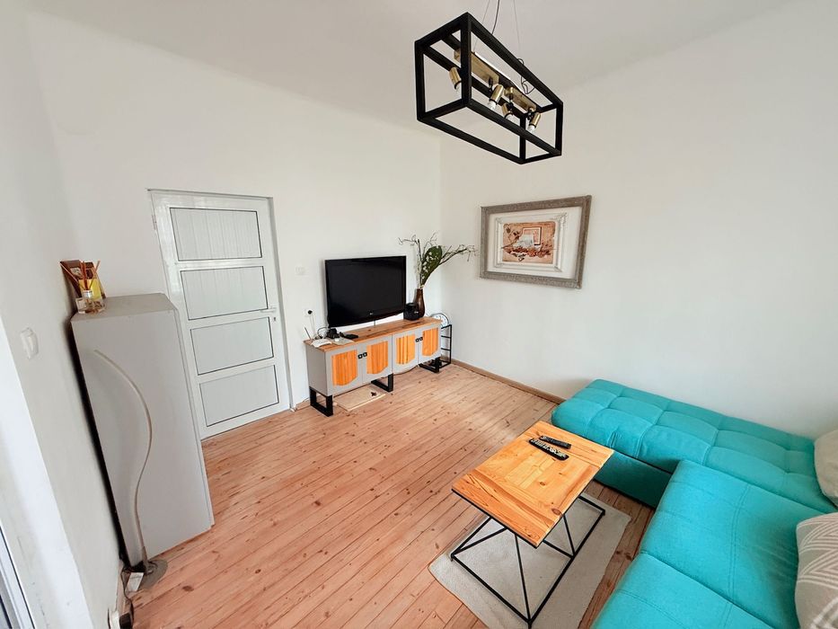 Продава се Къща в Средец - 75 кв.м за 1134 €/кв.м - Снимка #8