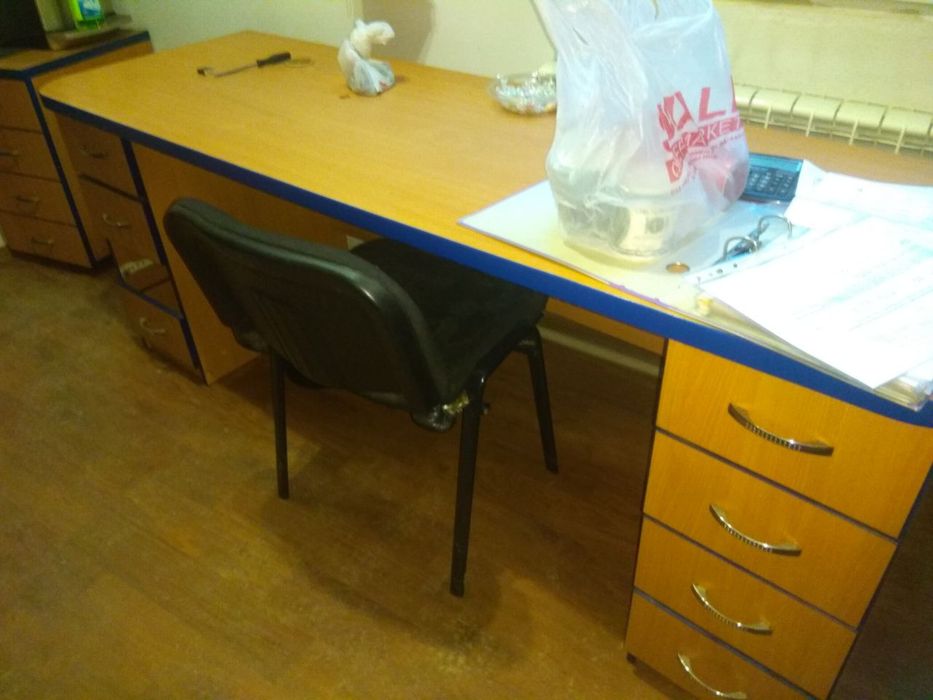 Комплект офисной мебели