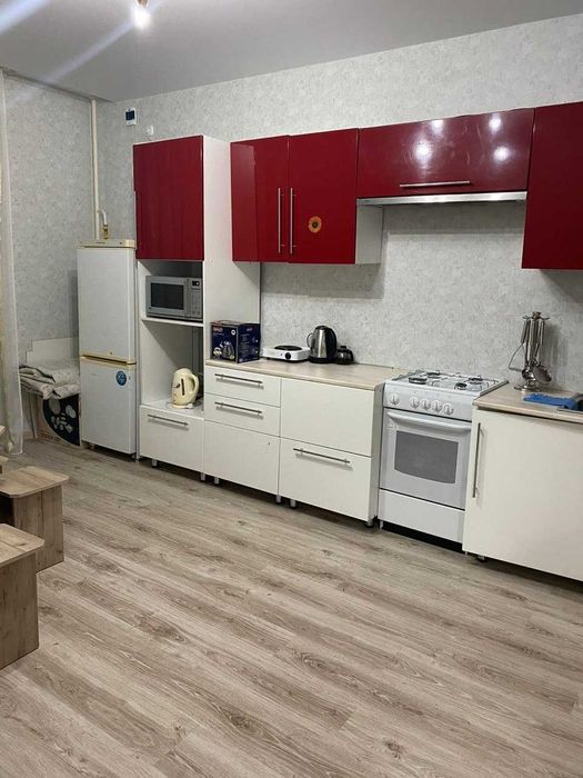 продам1 -комнатную квартиру в береке