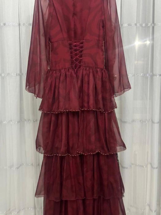 Көйлектер сатылады