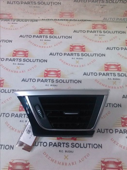 gura aerisire bord stanga bmw 320 2.0 d an fabr. 2017