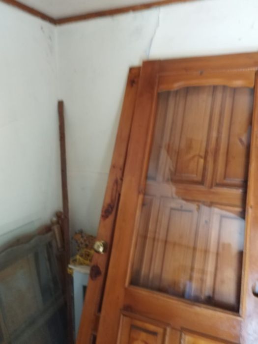 Продам межкомнатные двери