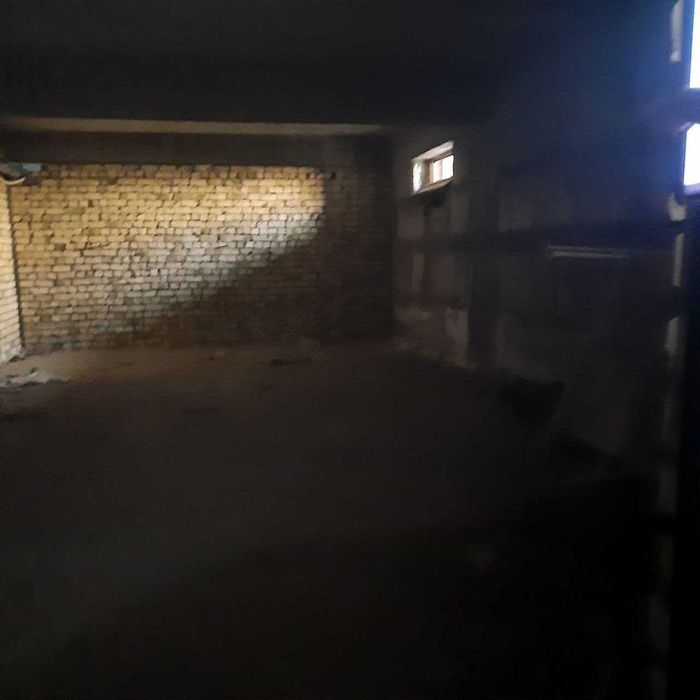 РЕКЛАМА 140 под бизнес помищени