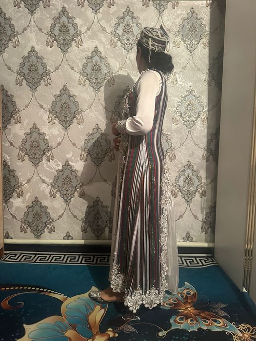 Адрасс новый один раз одевала