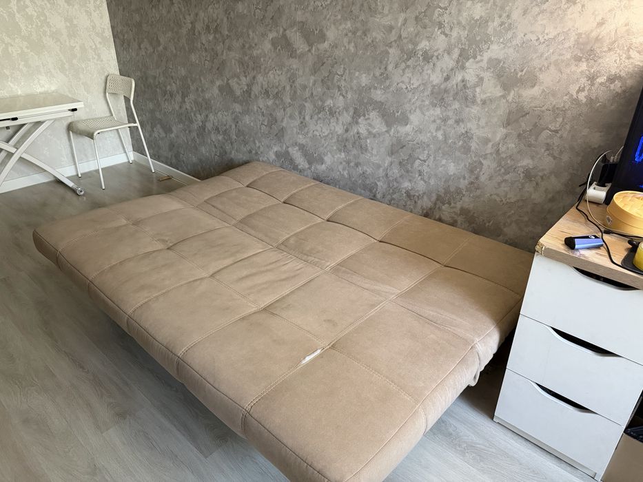 Диван раскладывающийся