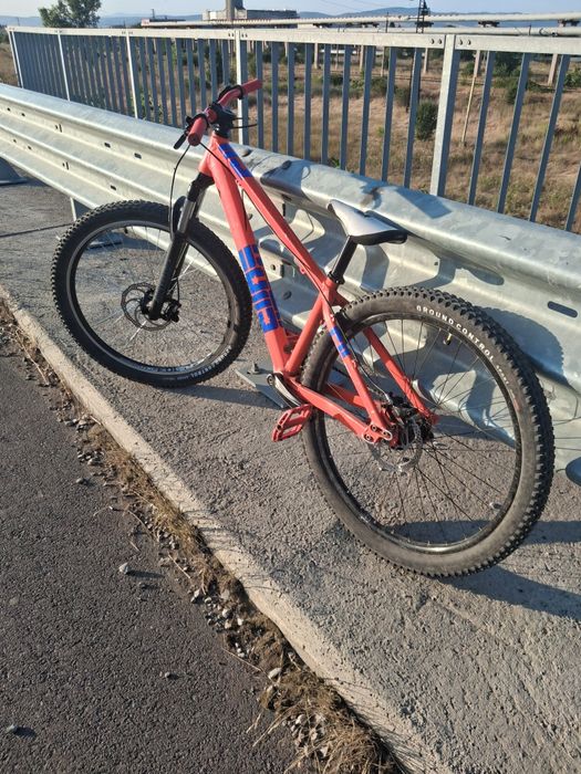 Drag C2 dirt jump