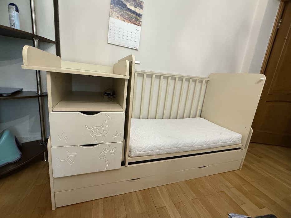 Манеж детская кровать с комодом