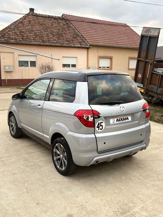 Aixam crosover microcar ligier chatenet jdm xev tazari