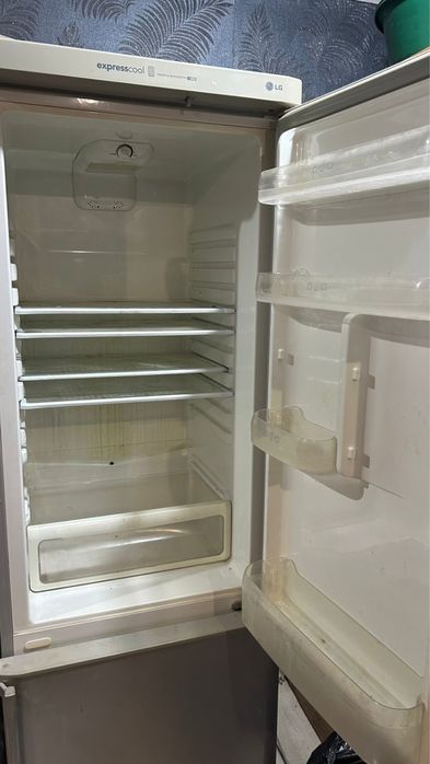 Холодильник мұздатқыш