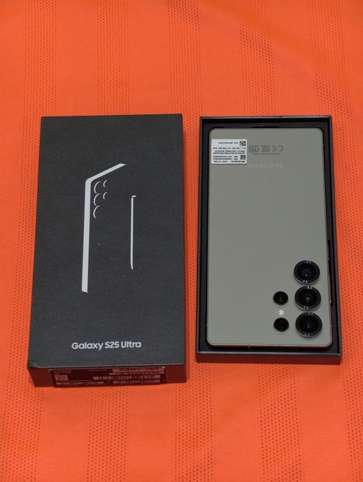 Samsung S25 Ultra 512 gb Ram 12 5G EAC