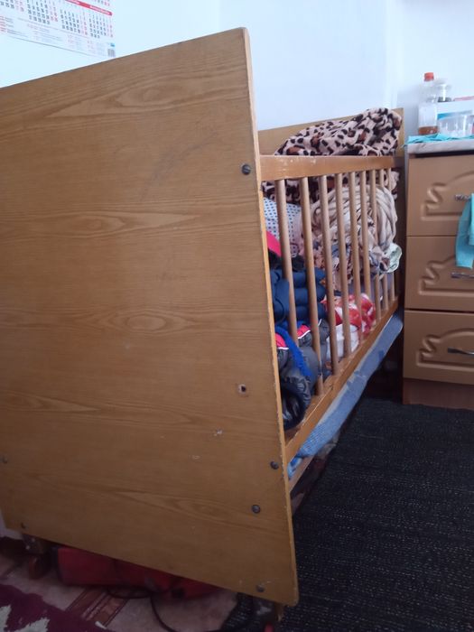 Продам манежку, детская