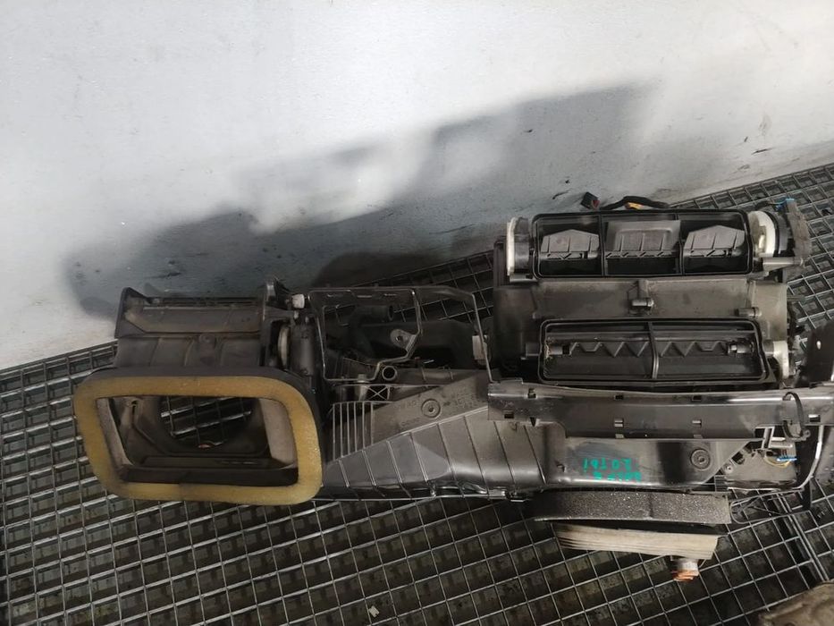 tulumba aer bord vw  golf 6 5k1820003as