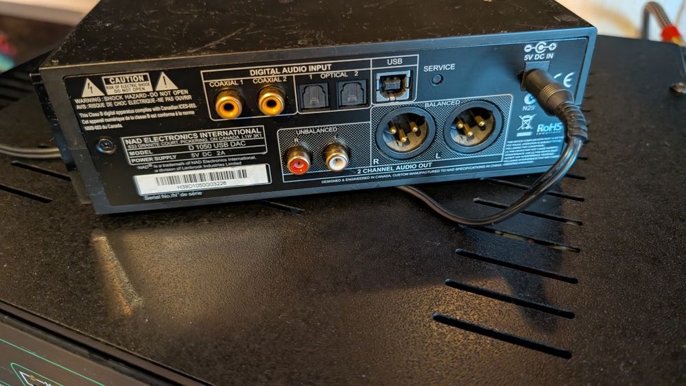 Nad d 1050  dac ,balansat , sunet foarte bun