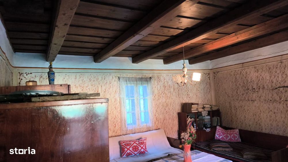 De vanzare 2 case intr-o curte in Silea NirajuluI