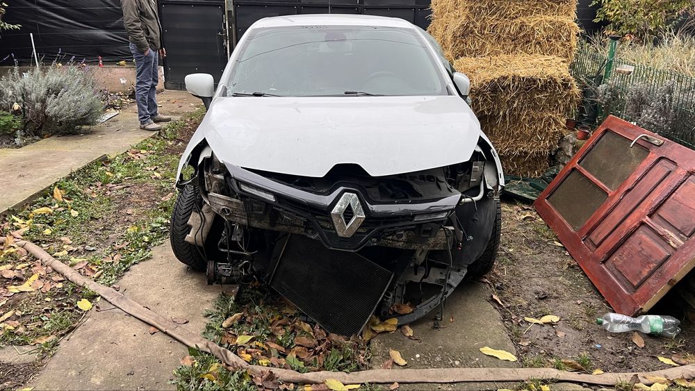 RENAULT Clio 2013 — imagine 3
