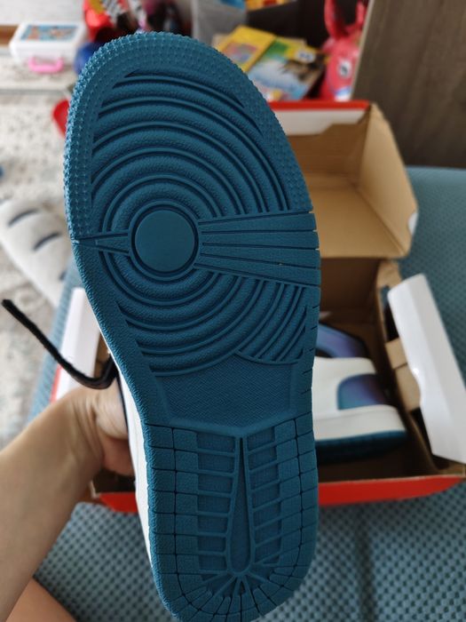 Кросовки мальчику