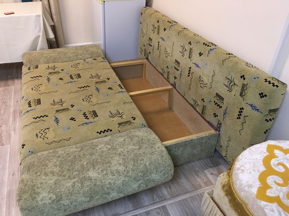 Срочно Продам диван раскладной
