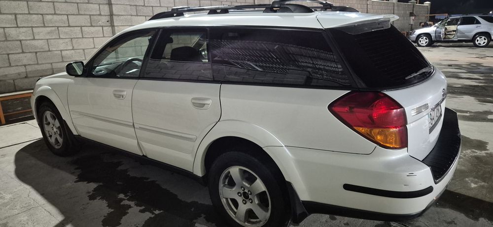 Продам авто субару аутбек