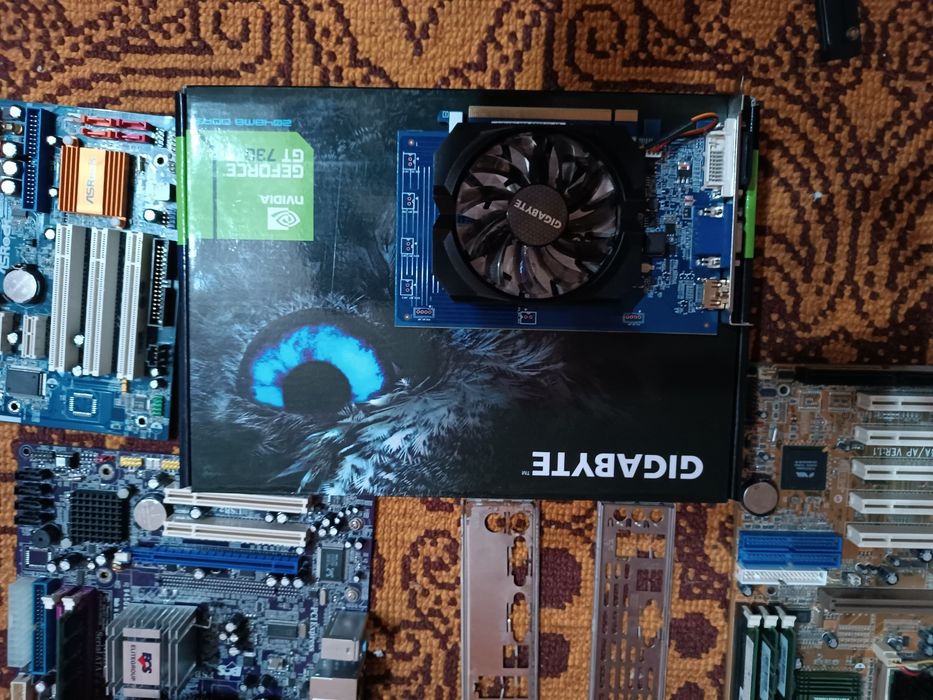 Продаю разные комплектующие для разных ПК