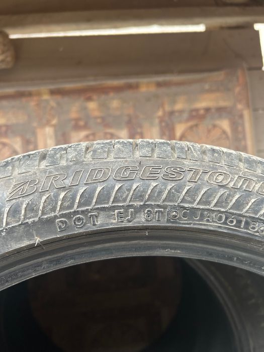 Шины 245/40/r19 продам б/у