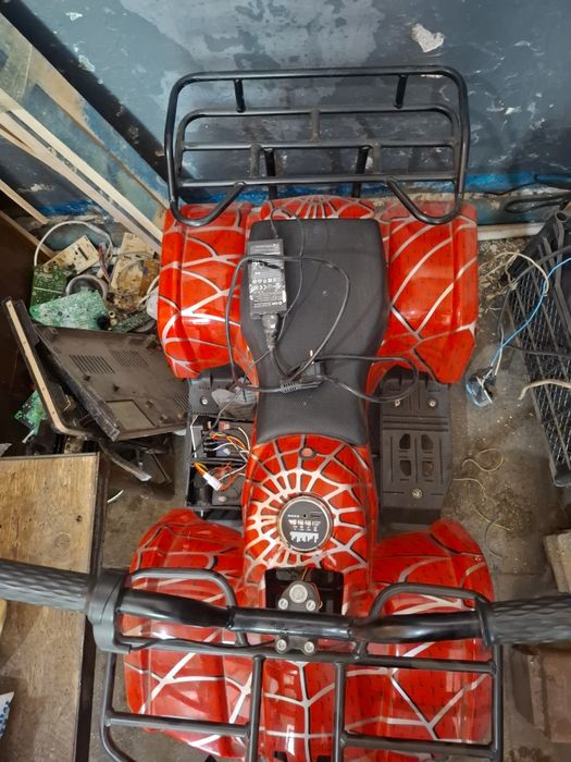 Продам децкий квадроцыкл